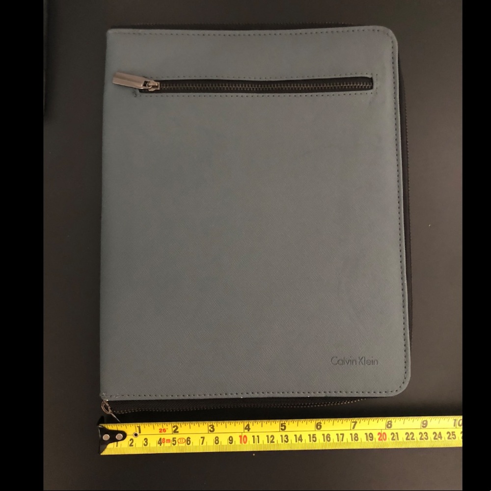 Calvin Klein Tablet Folio